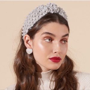 Lele Sadoughi Grey Cardigan Pearl Headband